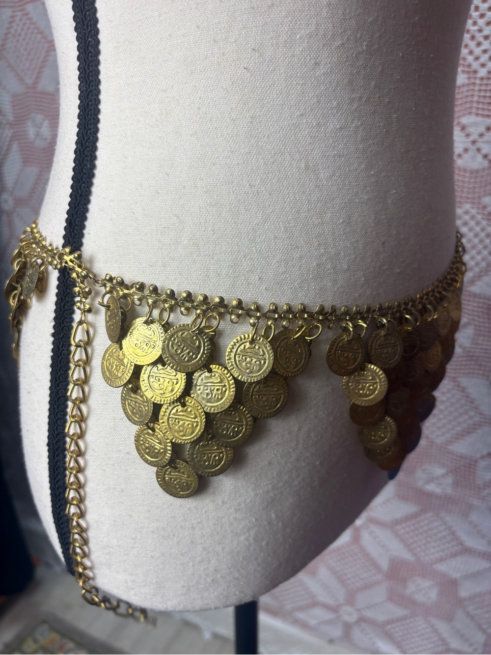 Gold Coin Charm Belt - Picture 8 of 9